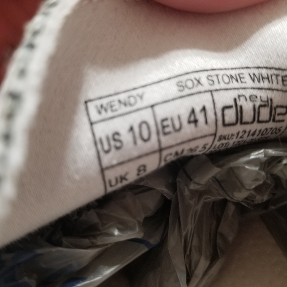 EUC HEY DUDE WENDY SOX STONE WHITE WOMEN 10 - Picture 3 of 5